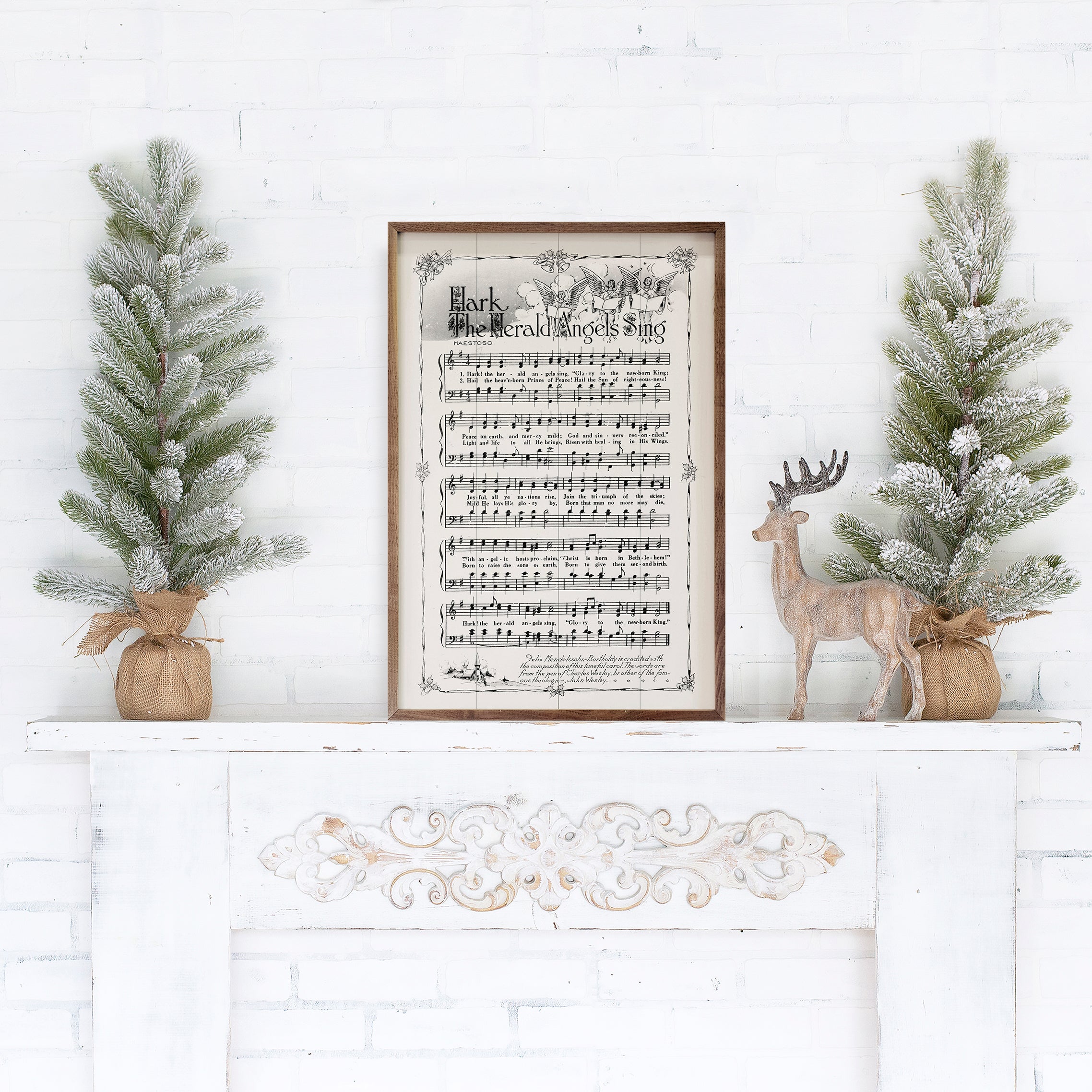 Hark The Herald Angels Sing Sheet Music 10x16 / White
