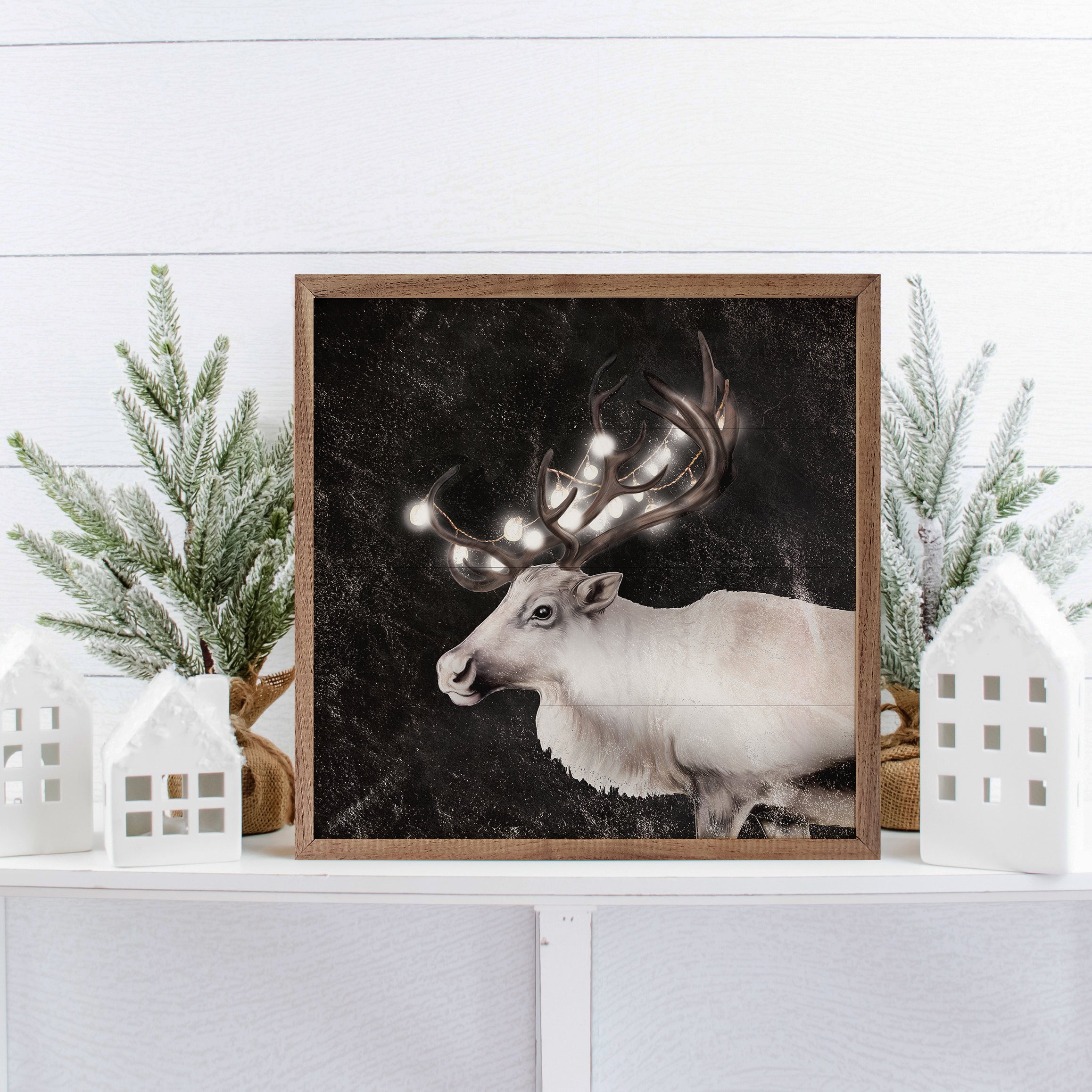 Glowing Reindeer Black 16x16 / Black