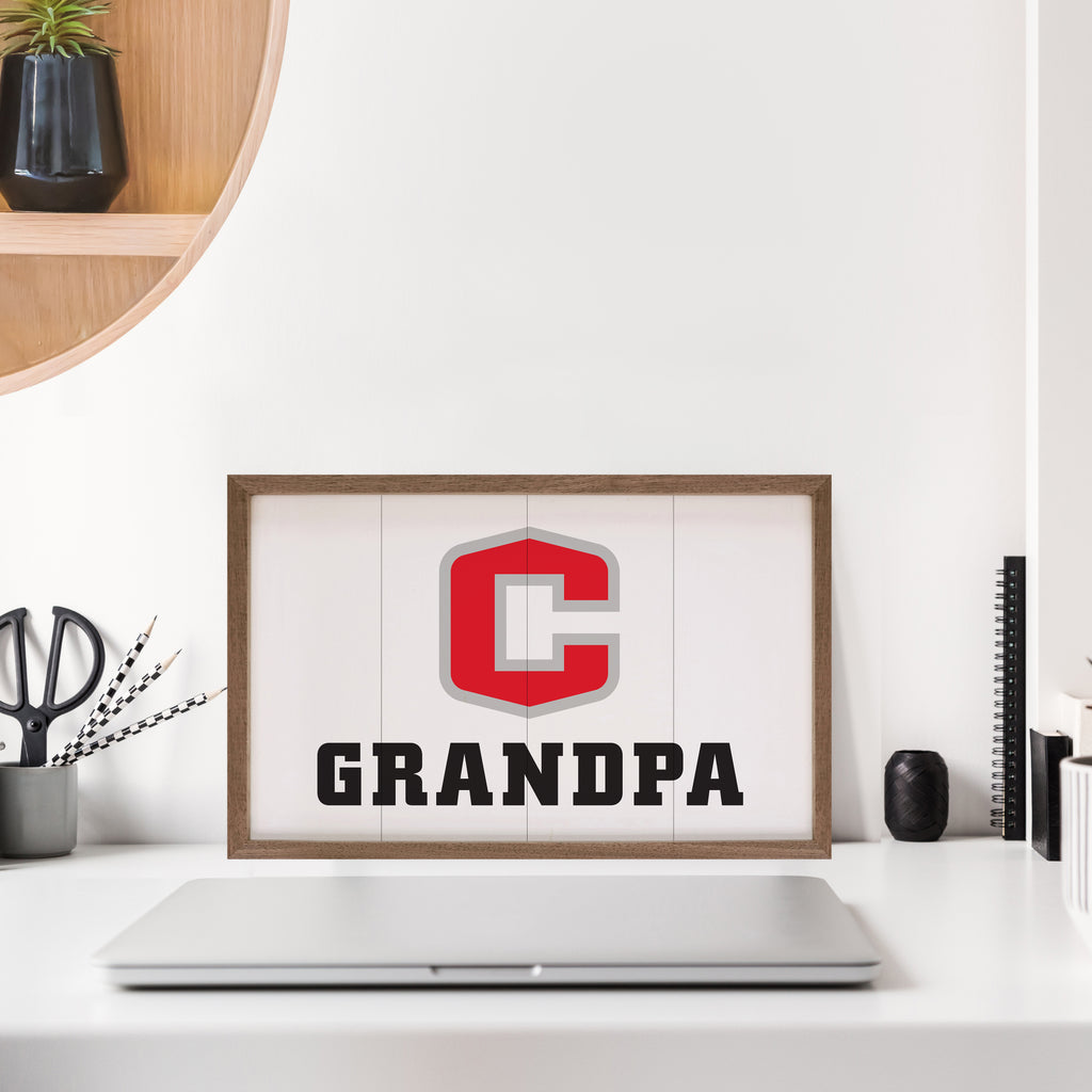Grandpa Central College 16x10 / White