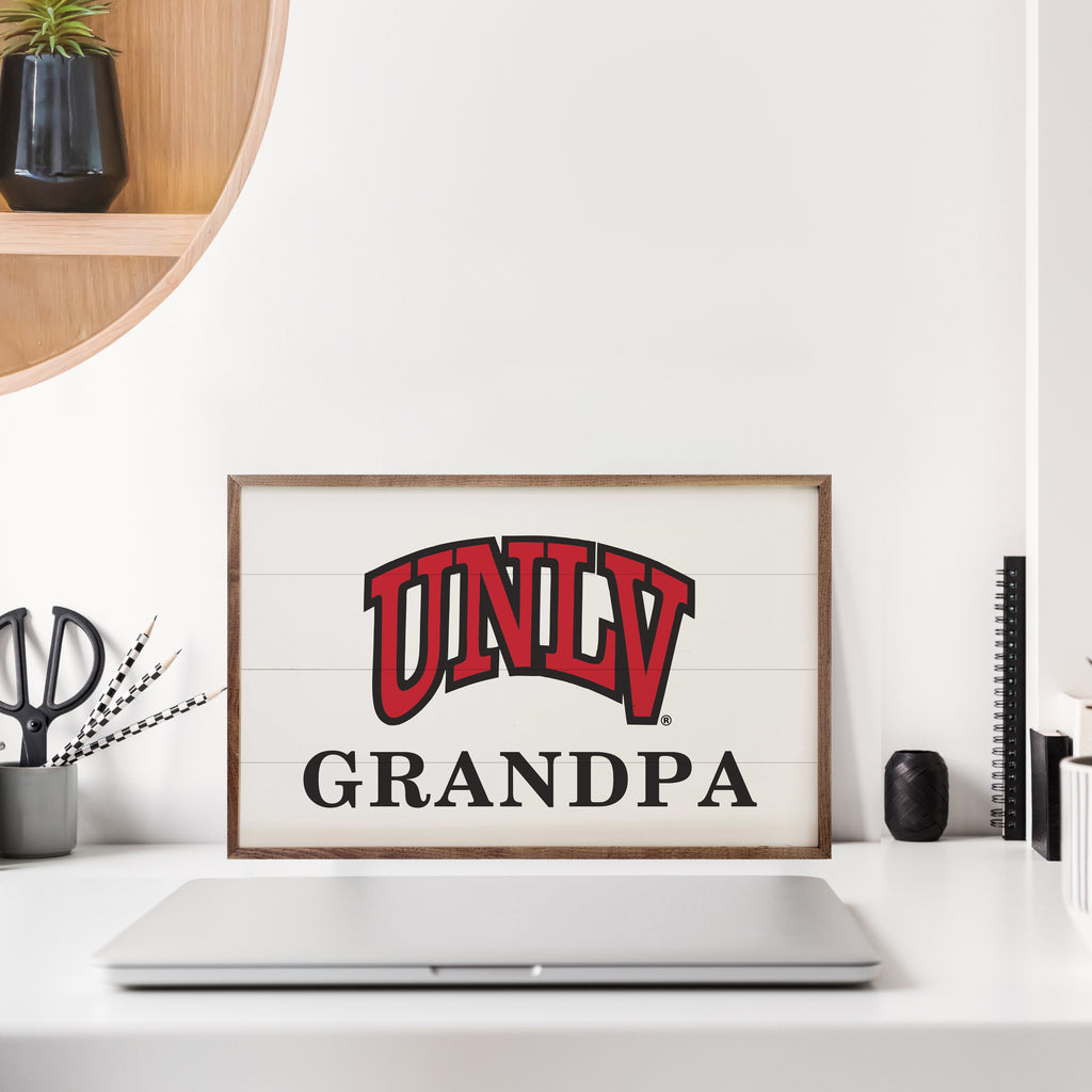 Grandpa UNLV 16x10 / White