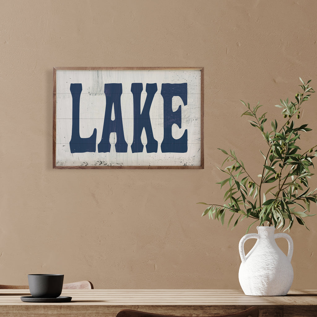 Lake Bold Whitewash 10x16 / Whitewash