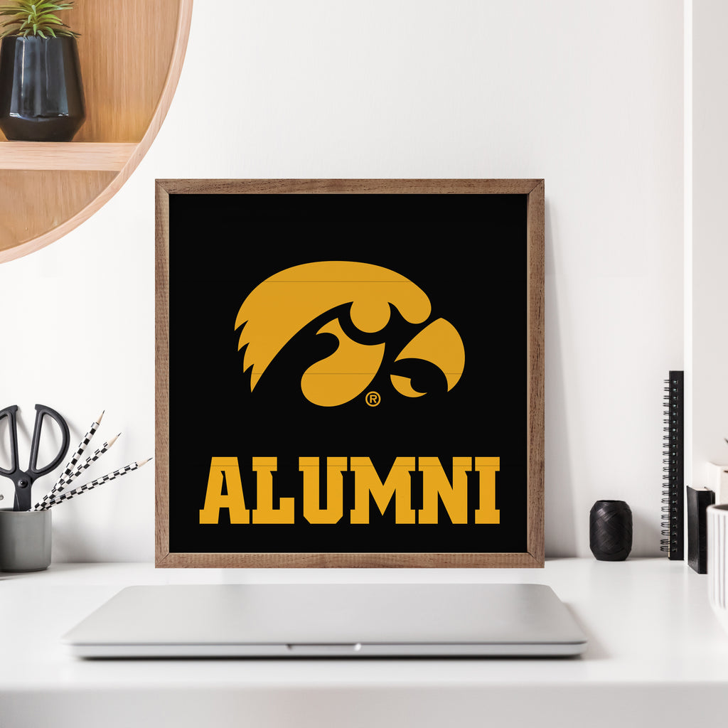 Alumni Iowa 16x16 / Black