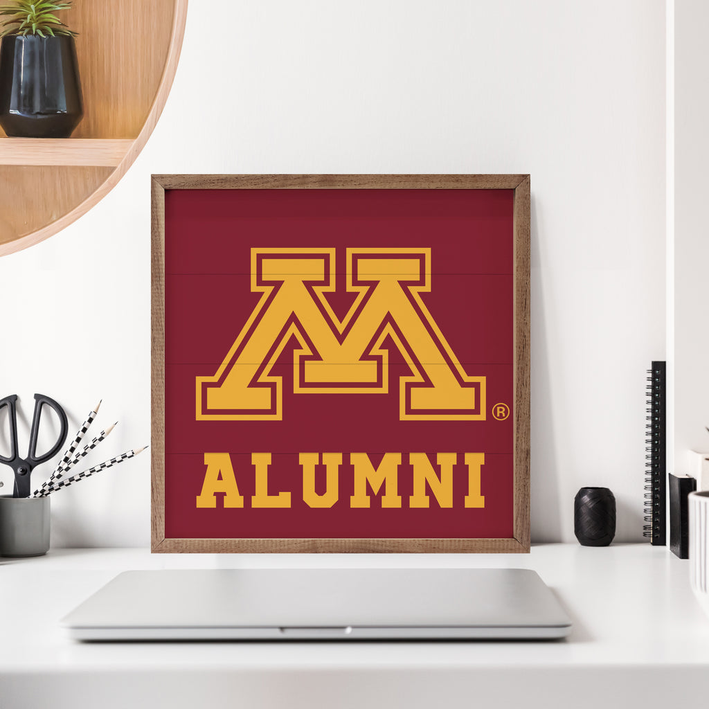 Alumni Minnesota 16x16 / Red