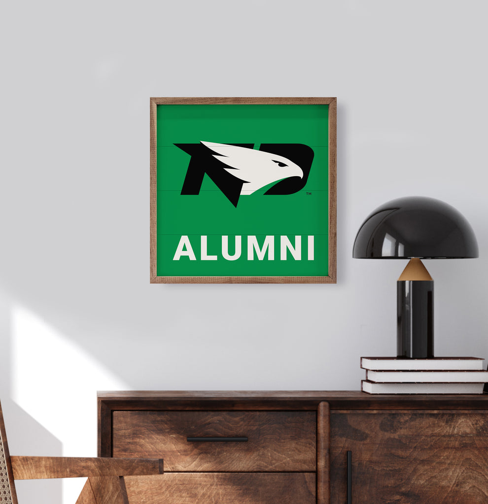 Alumni North Dakota 16x16 / Green