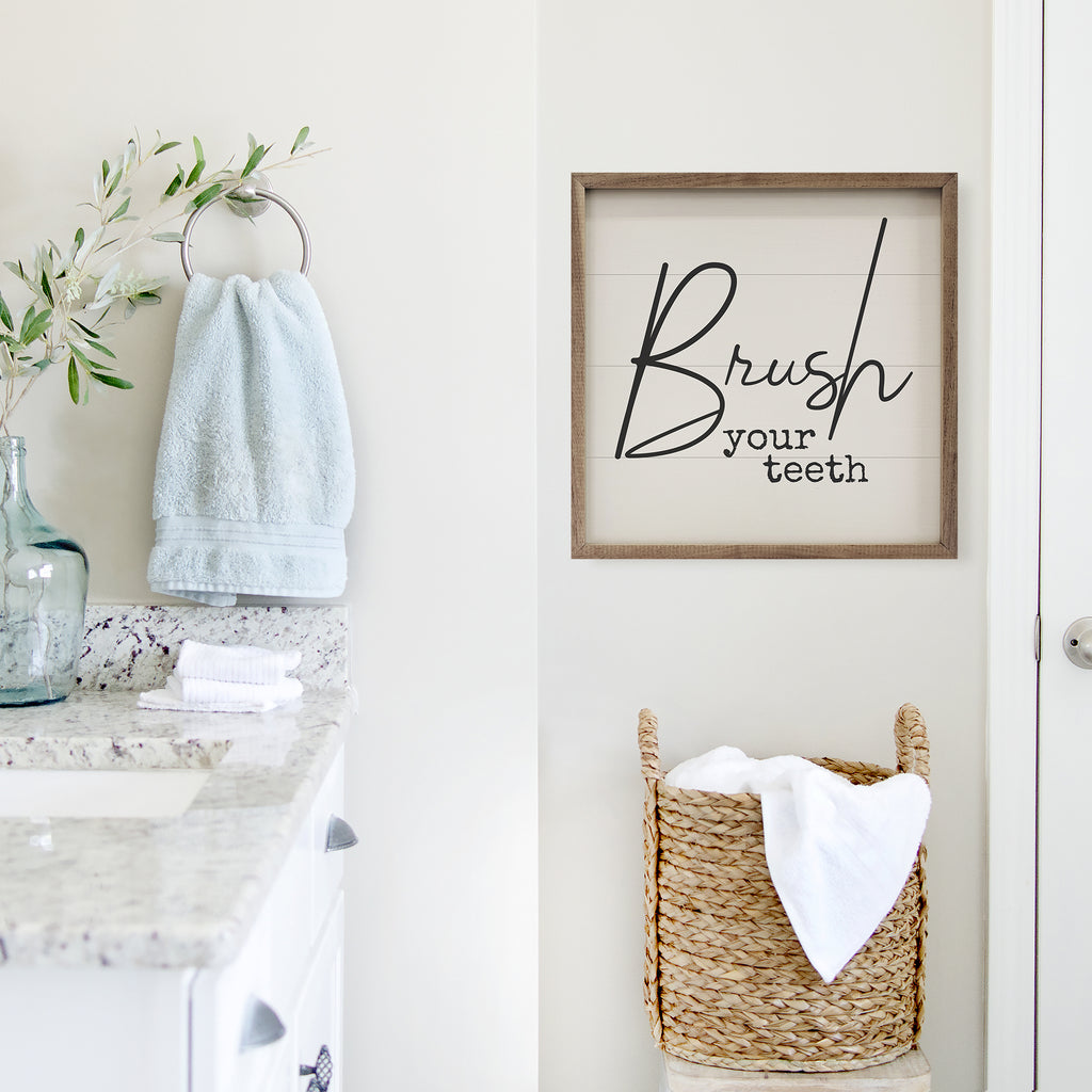 Series Brush Your Teeth White 16x16 / White
