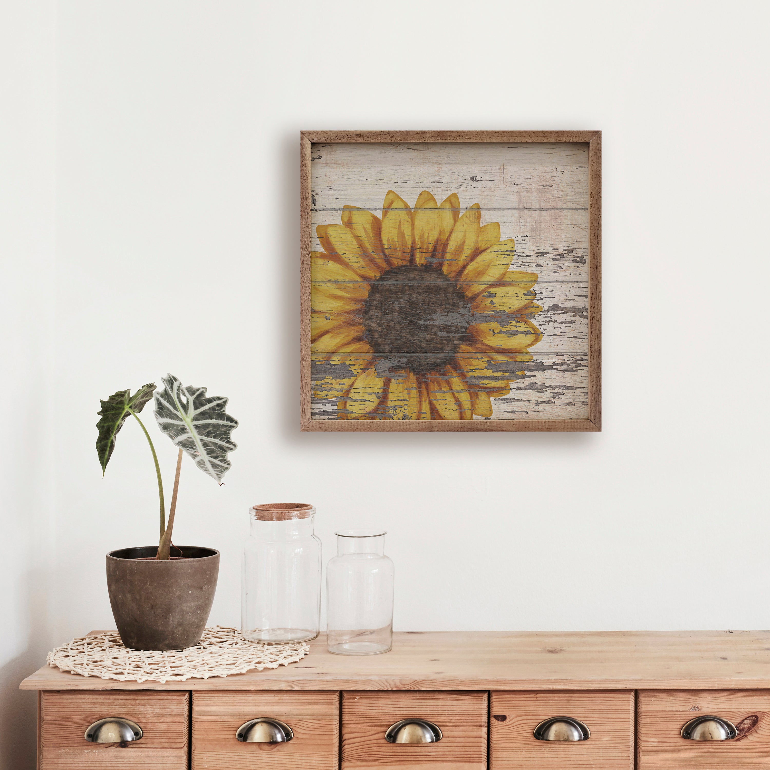 Sunflower Chippy Whitewash 16x16 / Whitewash
