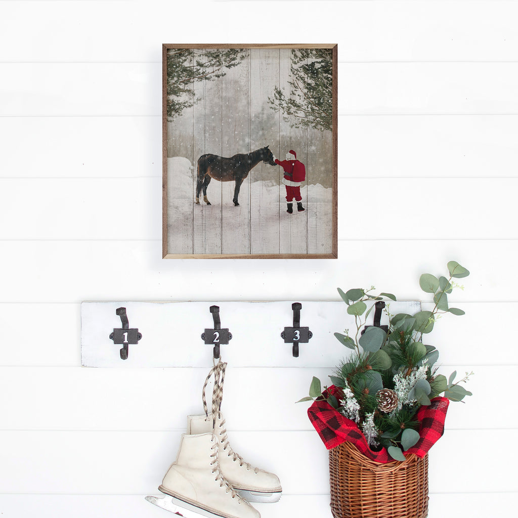 Santa With Horse 16x20 / Whitewash