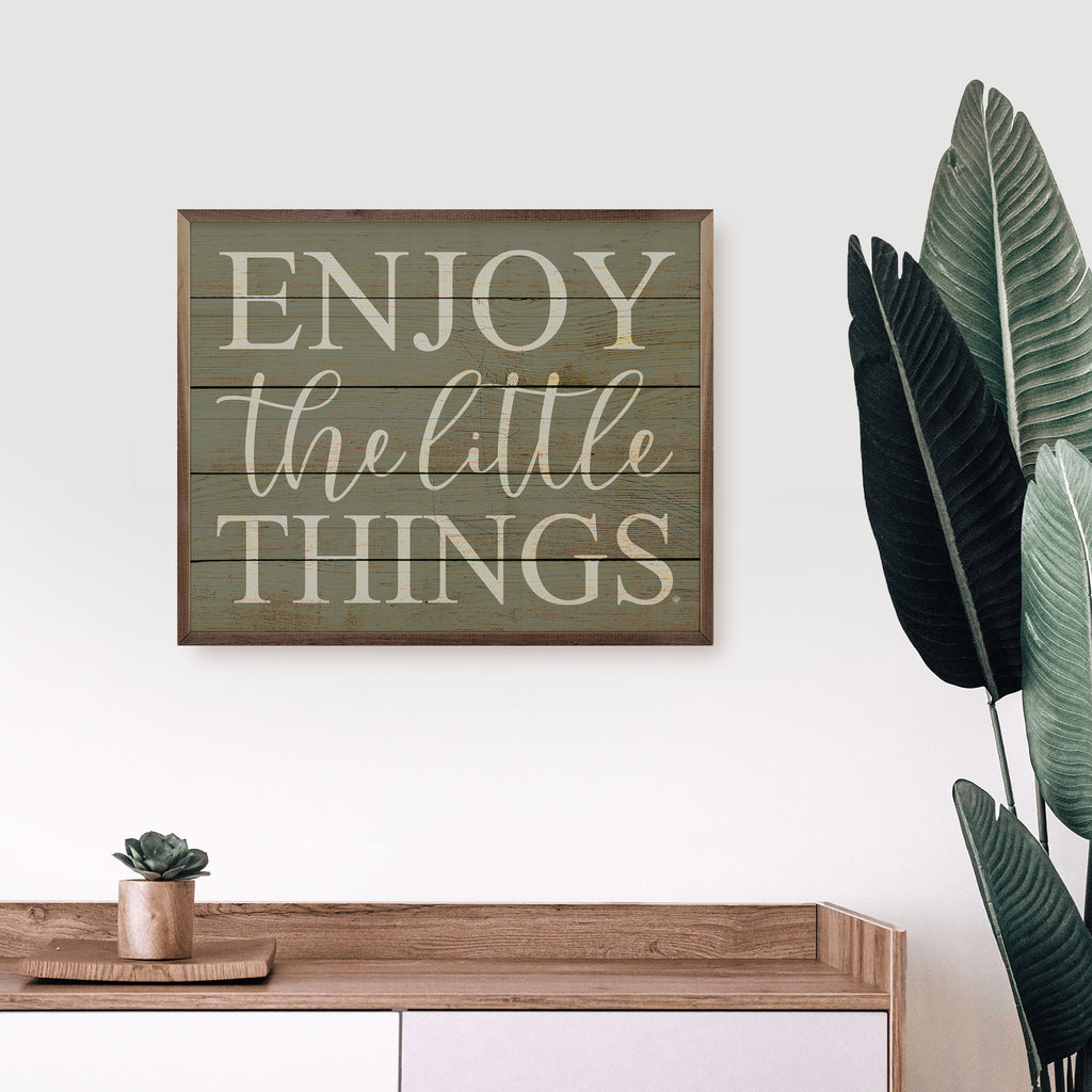 Enjoy The Little Things Green 20x16 / Green